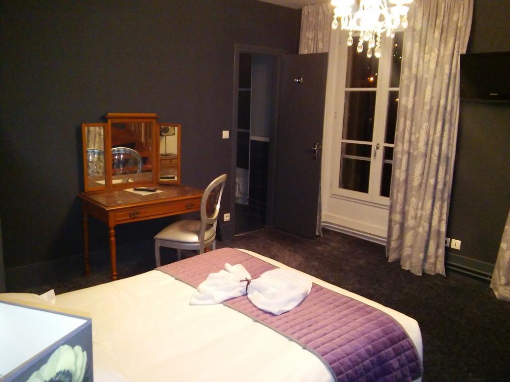 Homtel Le Parc Hotel Allevard Room photo